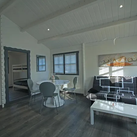 Chalet Mont Ventoux Et Chalet Vip Camaret-sur-Aigues Camera foto